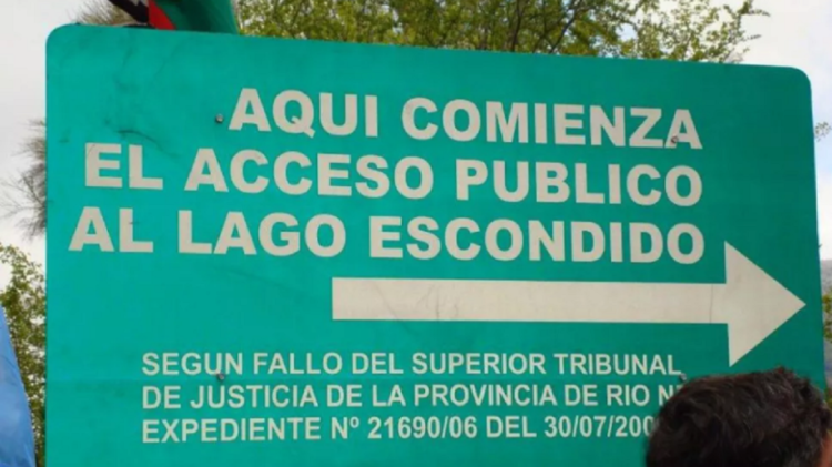 El reclamo por el acceso público al lago Escondido comenzó a principios de 2005, en la justicia rionegrina.