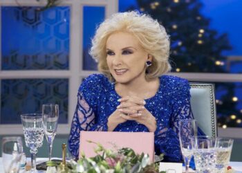 Mirtha Legrand lamentó la muerte de Isabel II pero aclaró: “No olvido Malvinas»