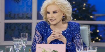Mirtha Legrand lamentó la muerte de Isabel II pero aclaró: “No olvido Malvinas»