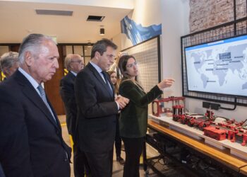 Cumbre de Massa y la UIA en busca de cuidar la producción