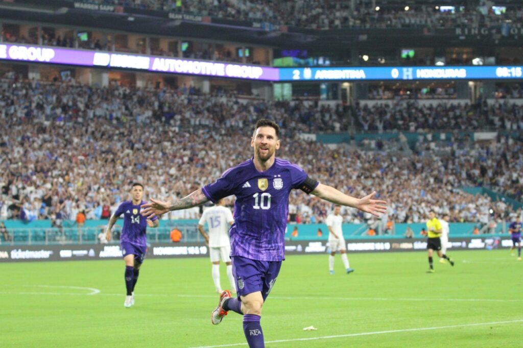 La Selección Argentina le ganó 3 - 0 a Honduras