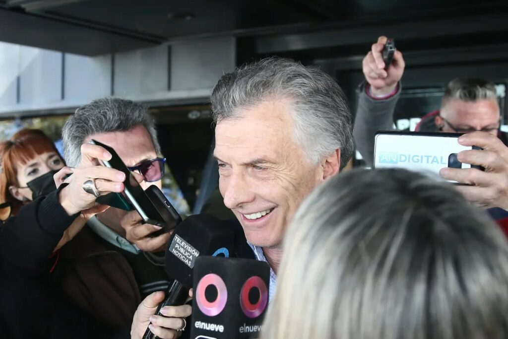 Macri puso condiciones para reunirse con Cristina Kirchner