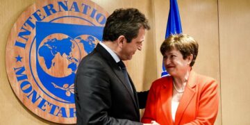 Massa, el FMI y las organizaciones sociales