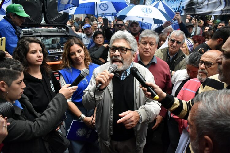 Pihen cuestionó a los formadores de precios y exigió medidas al Gobierno.