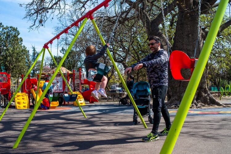 Recuperan la plaza Rivadavia en Alta Córdoba