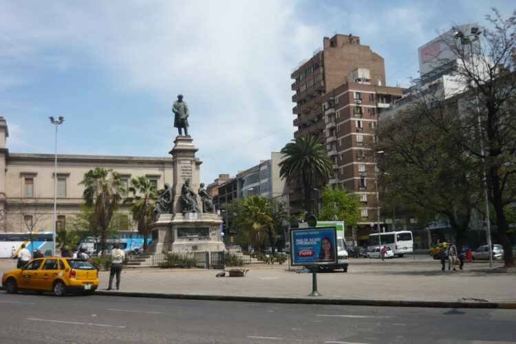 La movilización se dará en la ex plaza Vélez Sarsfield.