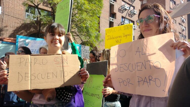Los docentes nucleados en ATE rechazan la propuesta salarial