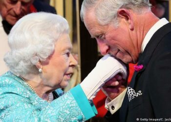 Carlos de Gales será el rey