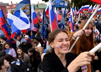 Tras los referendos, las regiones ocupadas de Ucrania piden ser incorporadas a Rusia