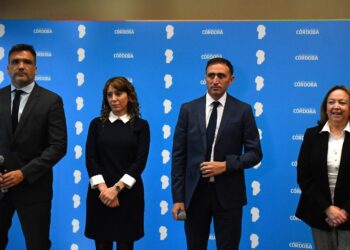 Múltiples reproches hacia los “enroques” en el Centro Cívico