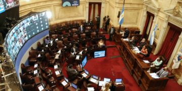 El oficialismo intenta apurar la reforma de la Corte Suprema