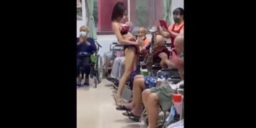 Un asilo para adultos mayores contrató a una stripper para agasajar a sus residentes