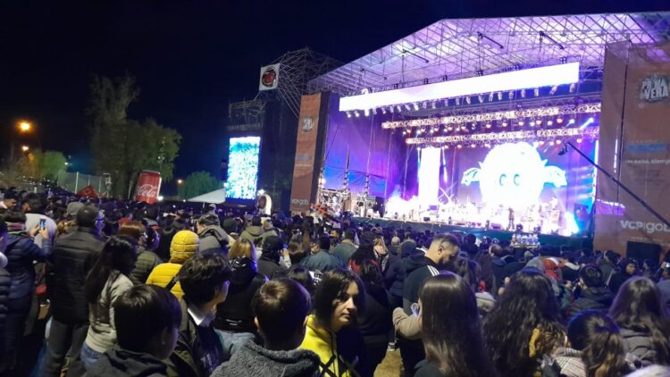 Carlos Paz celebró el Día del Estudiante y la nueva estación