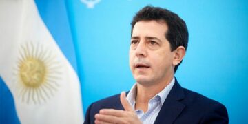 El Gobierno anunció una convocatoria a toda la clase política para pacificar el país