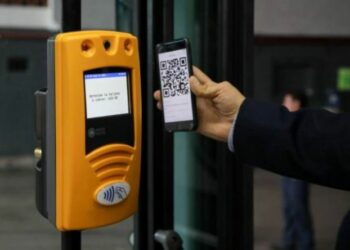 A partir de 2023, todos los colectivos deberán contar con sistema de cobro digital