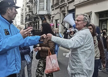 Procesan sin prisión preventiva al hombre que amenazó con «ahorcar» a CFK