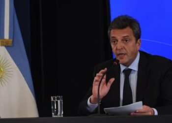 El Gobierno evalúa impulsar «un nuevo modelo» para definir las cuotas de las prepagas