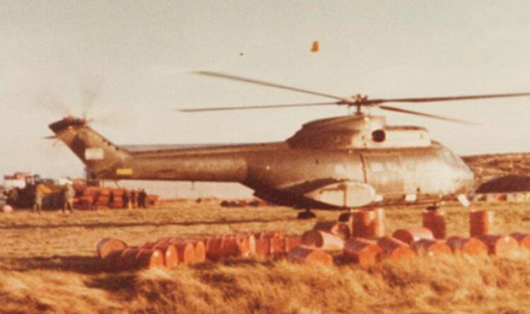Donan a un museo de Córdoba un helicóptero que participó en la Guerra de Malvinas