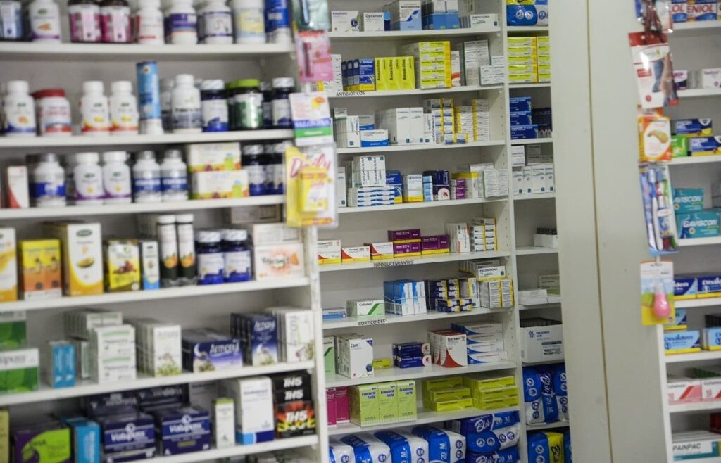 Advierten que se registraron aumentos de hasta el 50% en medicamentos