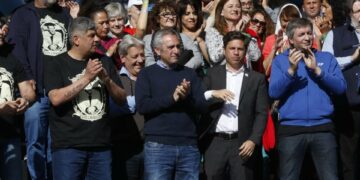 El peronismo exhibió fuertes divisiones internas en el día de su máxima celebración