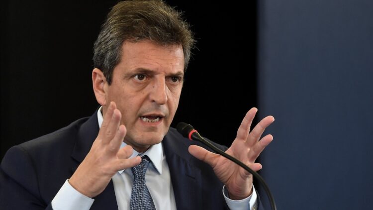 Massa confirmó que habrá medidas para sectores vulnerables a partir de los resultados del dólar soja