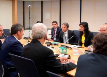 Massa cosechó fondos del BID y selló un principio de acuerdo con Club de París