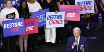 El derecho al aborto se perfila como tema clave en los comicios de EE.UU.