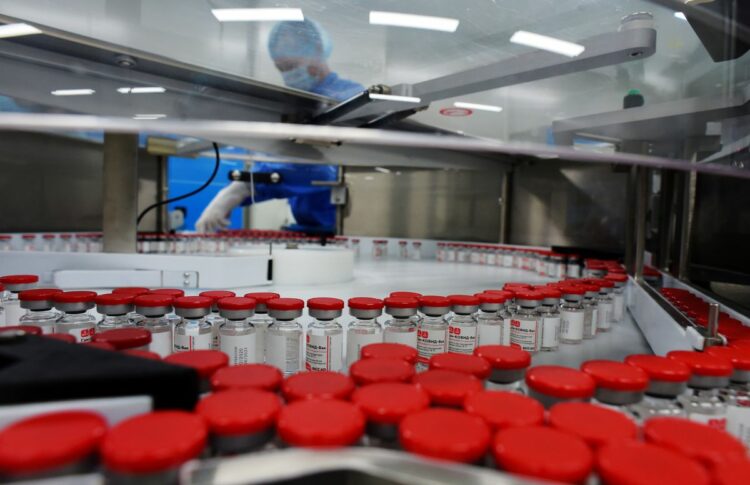 Buscan que Argentina sea un centro de producción de vacunas para la región