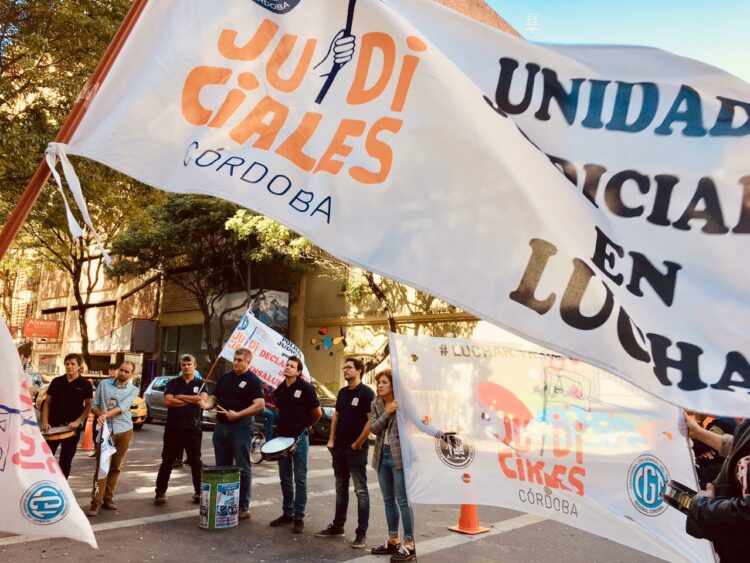 El gremio judicial rechazó la posibilidad de que se descuente el impuesto a las ganancias de sus salarios
