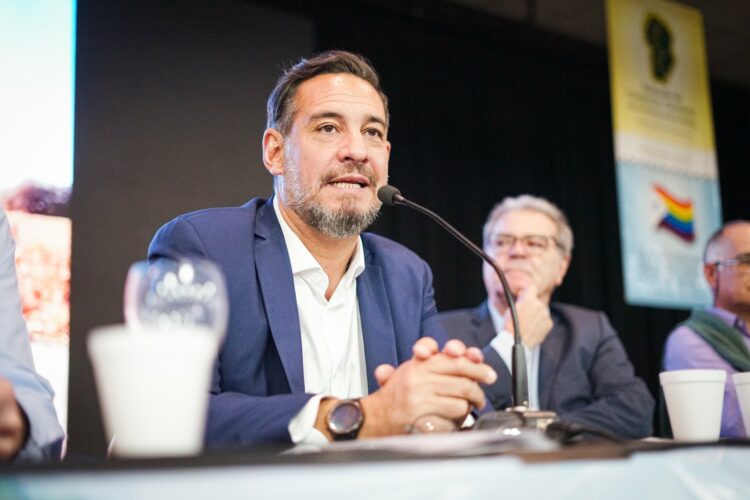 Siciliano expresó el deseo de llegar a un acuerdo “justo” y sostuvo que reconocerán la inflación