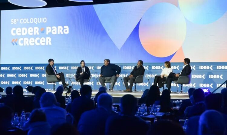 Desde el Coloquio de Idea, los empresarios alientan una reforma laboral moderada