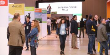 Con más de 2.000 inscriptos, comenzó el Primer Congreso Internacional de Maíz