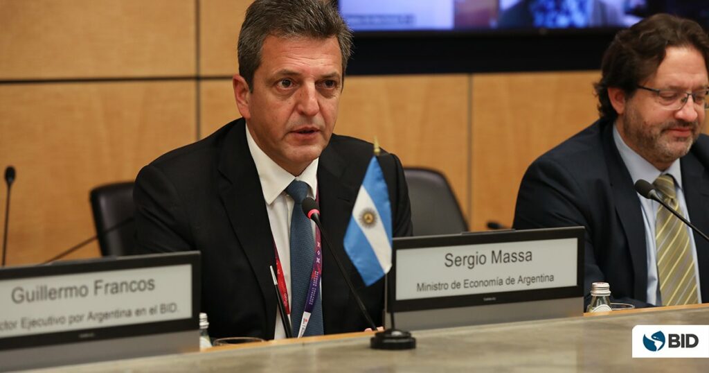 Massa anticipó un paquete de nuevas medidas para relanzar el consumo de la población