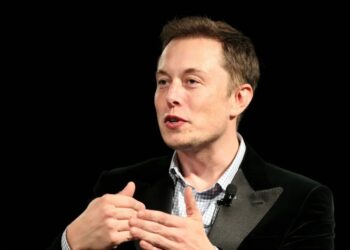Elon Musk habló tras la confirmación de que comprará Twitter y reveló que planea lanzar una nueva app