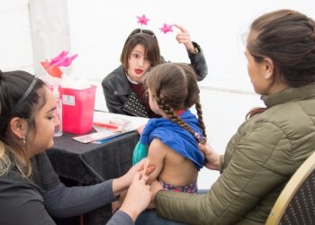 Comienza la campaña de vacunación contra el sarampión, rubéola, paperas y poliomielitis