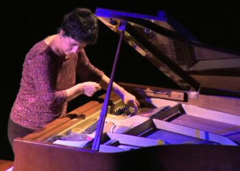 Un nuevo lanzamiento  con la voz de Mercury