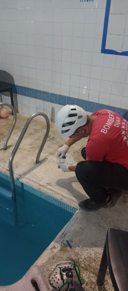 Susto por un derrame de químicos en una pileta de Alta Córdoba
