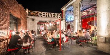 Hoteleros y gastronómicos locales amenazan con un fin de semana largo “sin turismo”