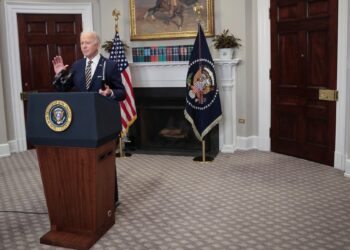 EE.UU. interviene el mercado