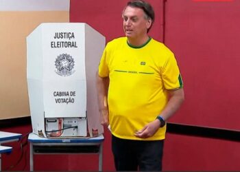 Bolsonaro sigue en silencio luego de la derrota pero sus aliados reconocieron el resultado