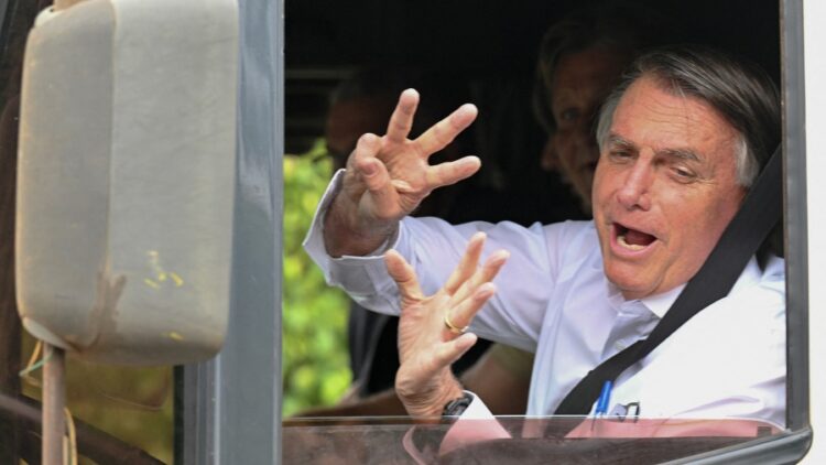 La iglesia católica advirtió a Bolsonaro por sus discursos