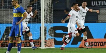 Patronato dio el golpe ante Boca y se metió en la final