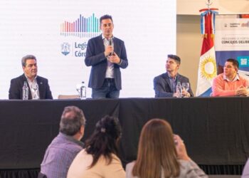 Inicia el tercer Foro de Poderes Legislativos