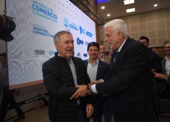 Construirán 15 centros comerciales a cielo abierto en la provincia