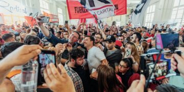 Una encuesta deja a De Loredo bien posicionado para la ciudad