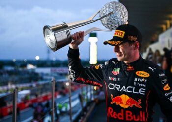 Verstappen, bicampeón