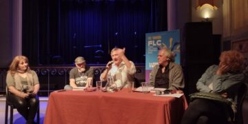 Mulhall disertó en el marco de la Feria del Libro