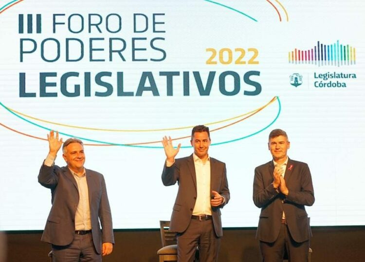 "Es imposible mejorar la calidad de vida de la gente sin transformar la ciudad"