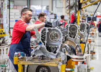 Iveco probará motores a GNC para camiones y buses