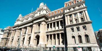 Presupuesto 2023 : incluyeron el pago de Ganancia para jueces